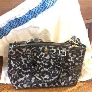 Tory Burch purse/converts to crossbody
